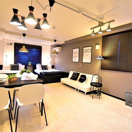 Appartamento Kuromon28-Near Kuromon Market,Nihonbashi Station Osaka Esterno foto