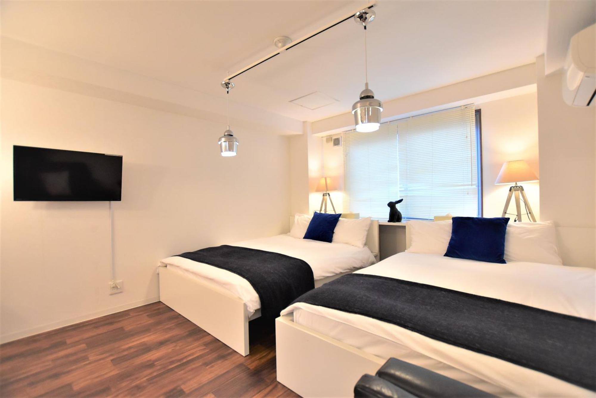 Appartamento Kuromon28-Near Kuromon Market,Nihonbashi Station Osaka Esterno foto