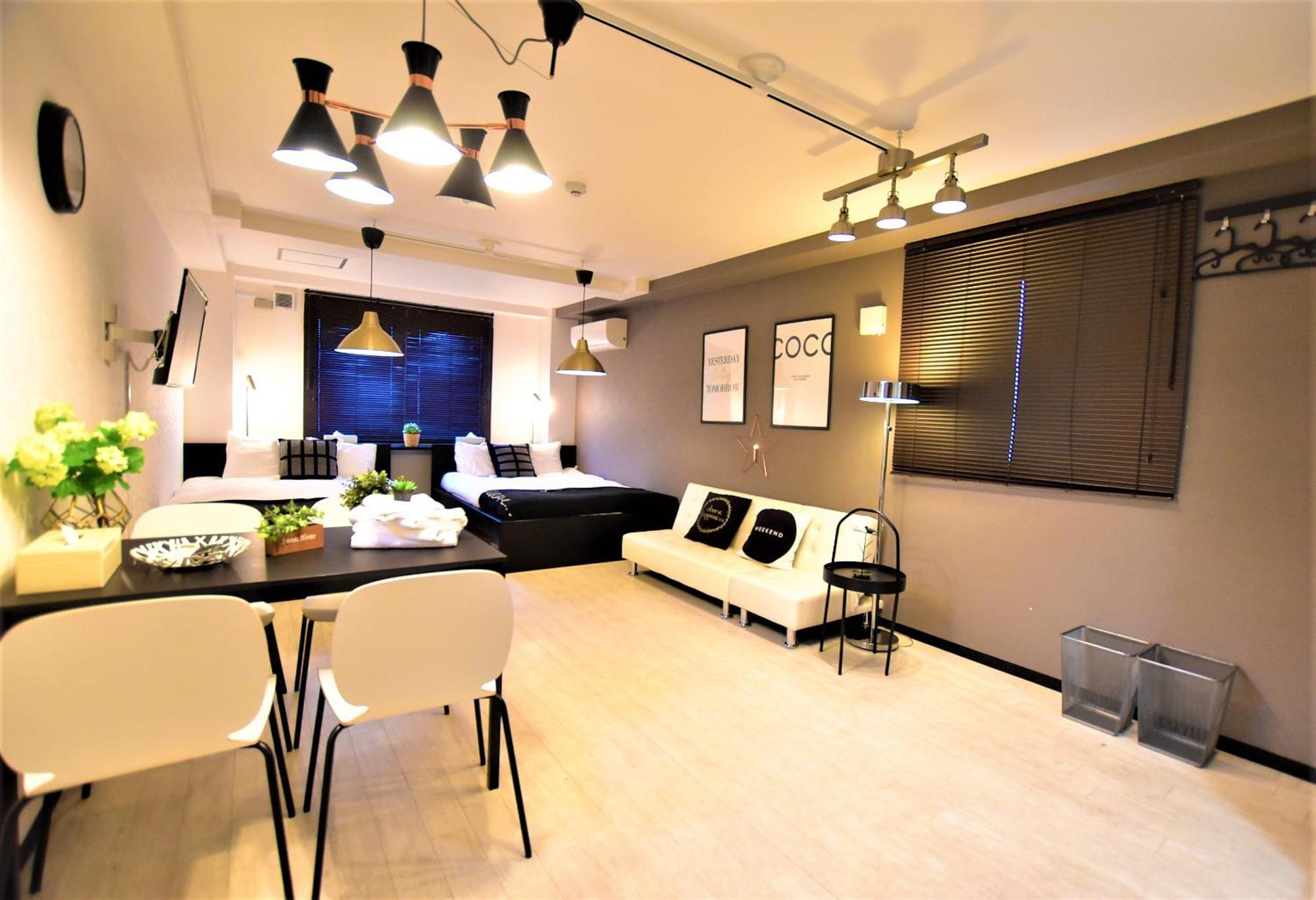 Appartamento Kuromon28-Near Kuromon Market,Nihonbashi Station Osaka Esterno foto